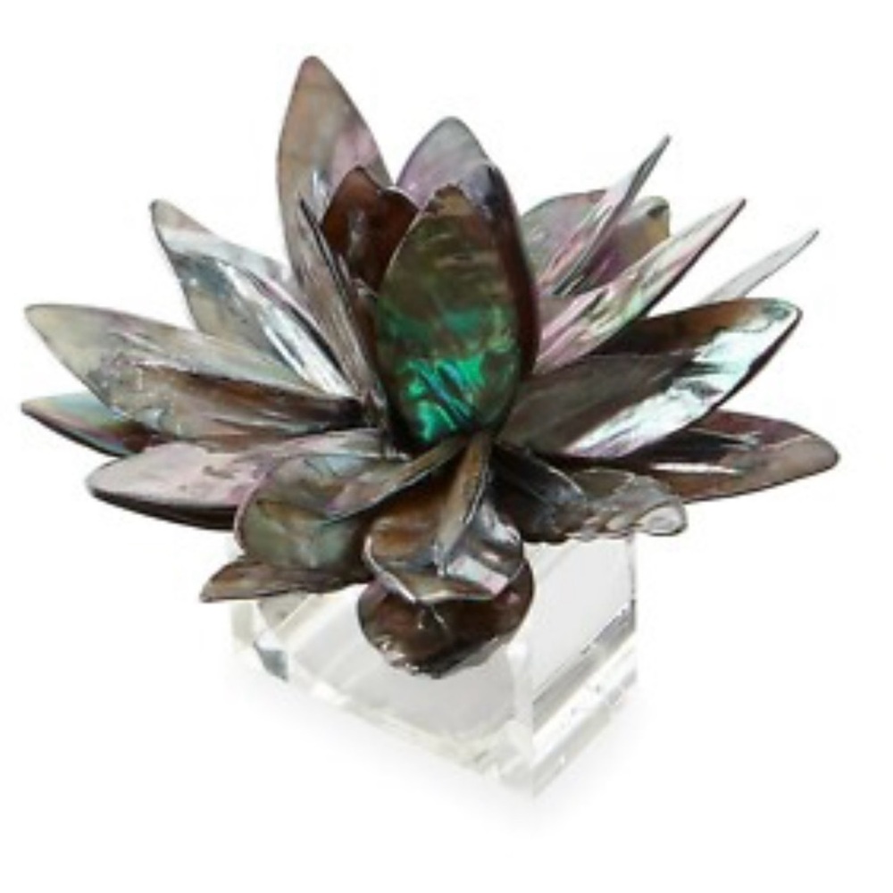 KIM SEYBERT Shell Flower Napkin Ring Iridescent Shell Flower Sculpture NWT